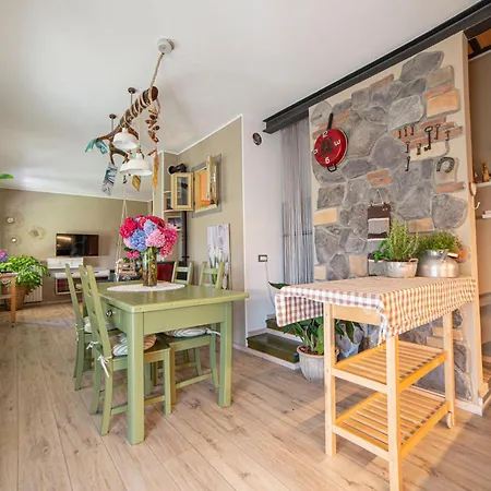 住宿加早餐酒店 Botton D'oro Valle Imagna 菲皮诺瓦勒伊曼